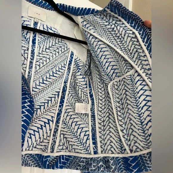 IRO “Osaka” Embroidered Jacket - Size 38 (M) US 6 - Excellent Condition